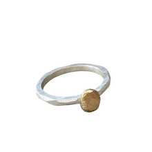 Cargar imagen en el visor de la galería, Anillo Roca Pequeña - Rumi Quri