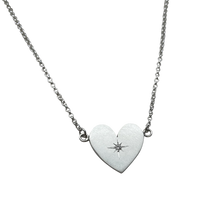 Cargar imagen en el visor de la galería, Collar Corazon con Diamante - MINIMAL GOLD