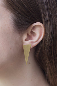 MINIMAL GOLD - Aros Triángulo Mediano.