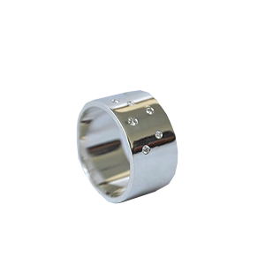 Anillo de Plata con engaste de diamantes