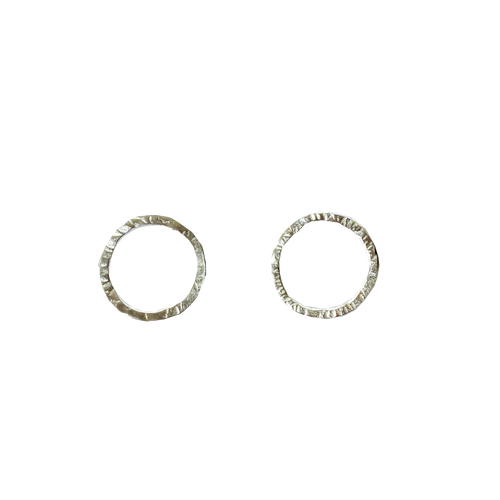 MINIMAL GOLD - Aros círculo mediano forjado en plata