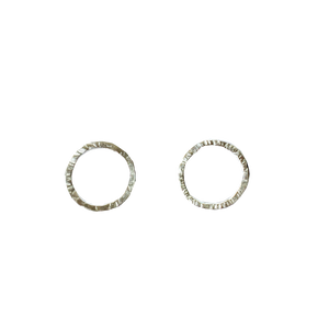 MINIMAL GOLD - Aros círculo mediano forjado en plata