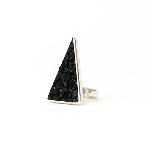 CARBONO14 - Anillo Triángulo Mediano