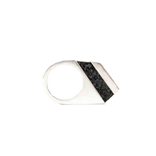 Cargar imagen en el visor de la galería, Anillo Geométrico Diagonal - CARBONO14