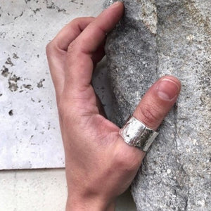 Anillo Texturado Black and White