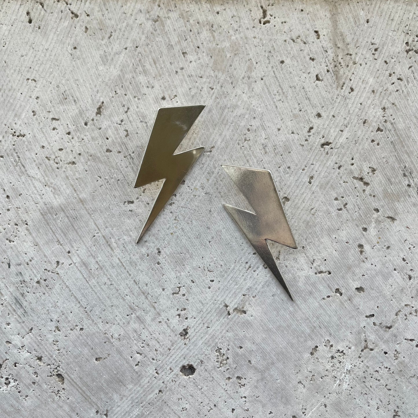 Aros Bowie - MINIMAL GOLD