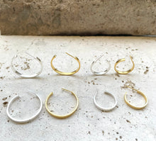 Cargar imagen en el visor de la galería, Aros Argollas Planas