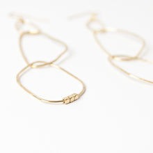 Cargar imagen en el visor de la galería, MINIMAL GOLD - Aros Glam Oro